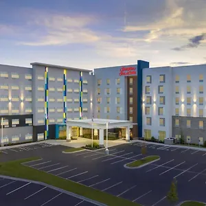 Hotel Tru By Hilton Airport Pointe, Charlotte